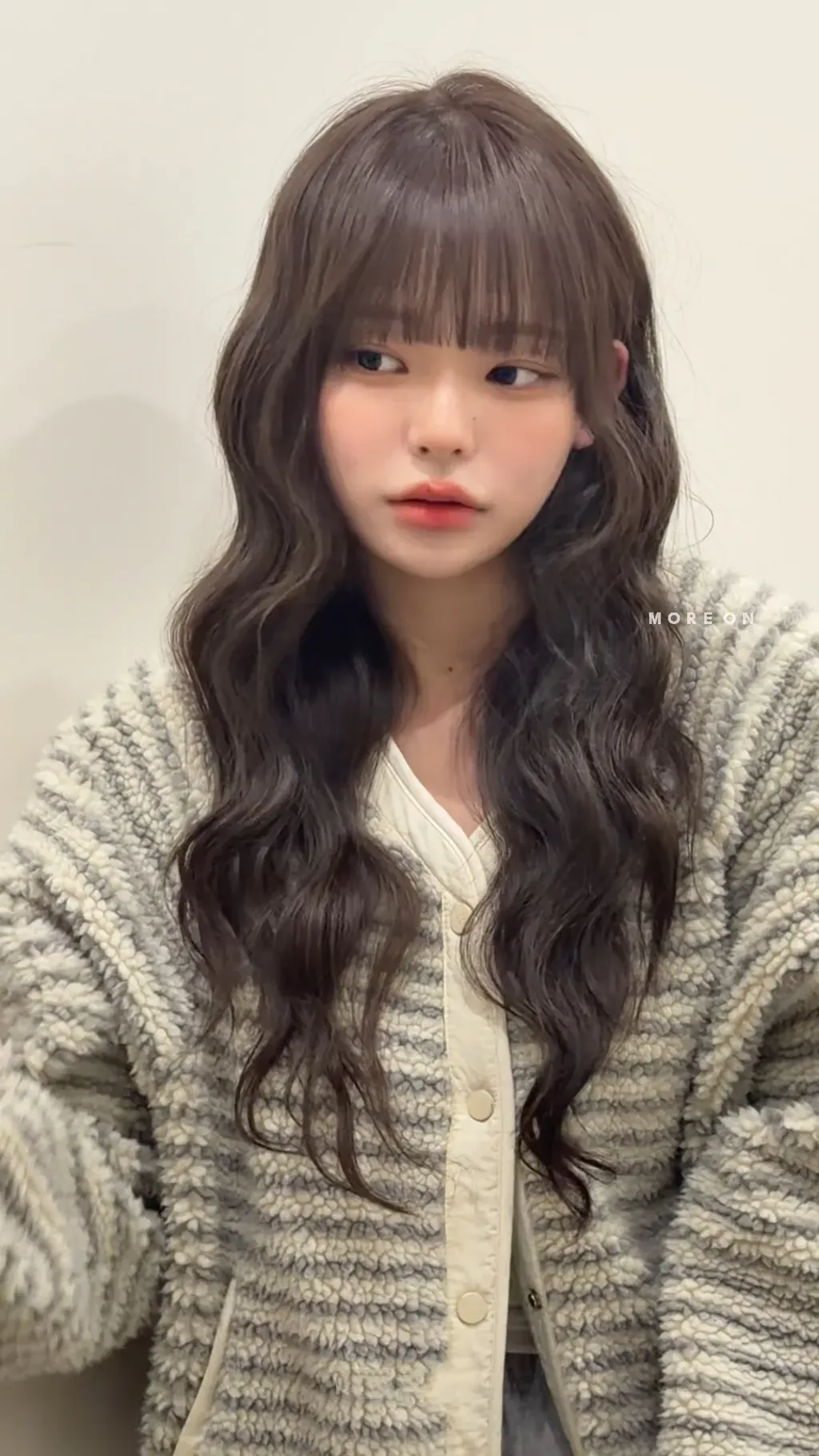 이윤 디자이너 호버 프로필