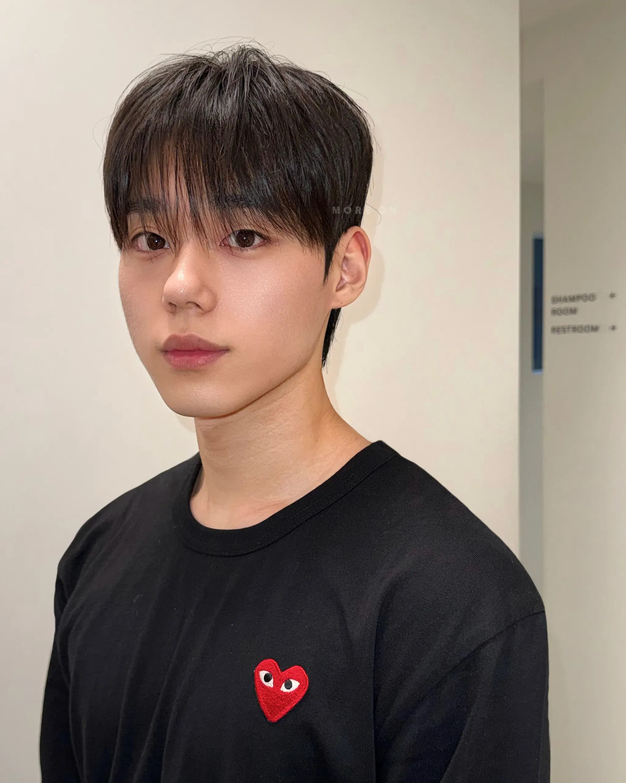 윤승주 디자이너 호버 프로필